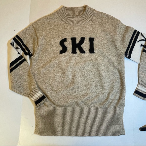 Lou Grey Sweater Women’s XS Tan Ski Loft Winter Cabin Cozy Mock Neck Pre-owned. - Picture 1 of 15